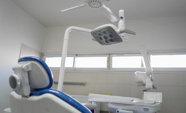 Andrés Watson amplió la atención sanitaria en Santa Rosa con un nuevo consultorio odontológico