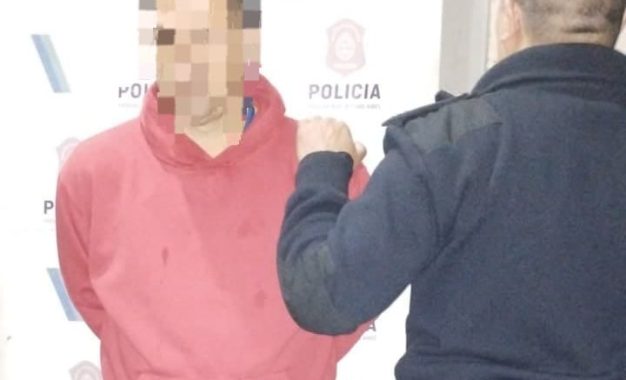 Operativo antidrogas en Varela: secuestraron cocaína, balanzas y dinero