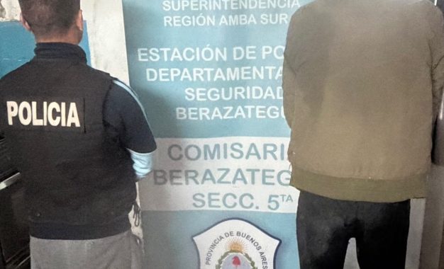 Escapó por los techos y terminó aprehendido dentro de una vivienda