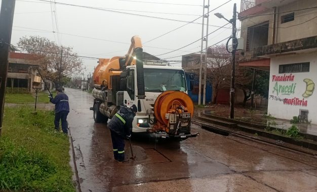 Relevamientos y operativos de limpieza por las lluvias en Florencio Varela
