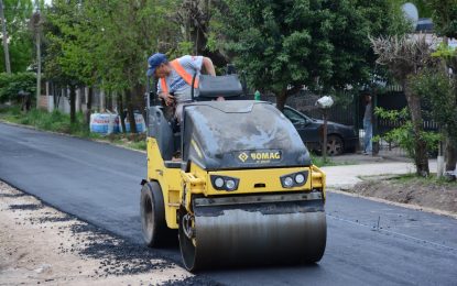 Pavimentan nuevas arterias en el barrio Infico