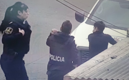 Vendía droga en la vía pública, fue visualizado por las cámaras de seguridad y quedó detenido