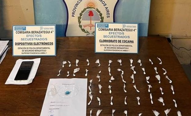 Allanaron una vivienda en Berazategui y secuestraron 55 dosis de cocaína