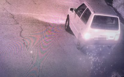 Interceptaron en Bosques un auto con pedido de secuestro y detuvieron a sus dos ocupantes